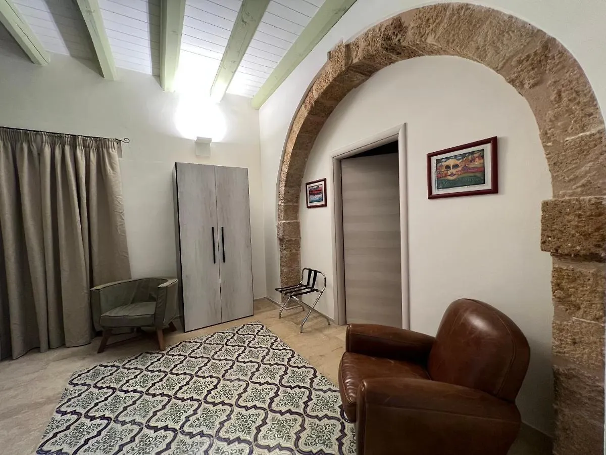Hotel Ortigia Royal Suite Syracuse 4*,  Italia